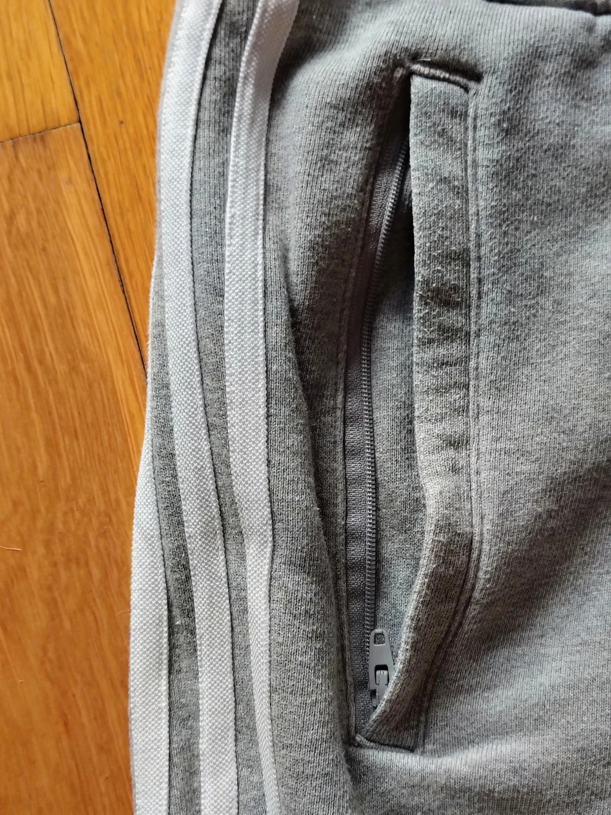 Shorts de hombre de tres rayas adidas Originals de felpa para entrenamiento – photo 6